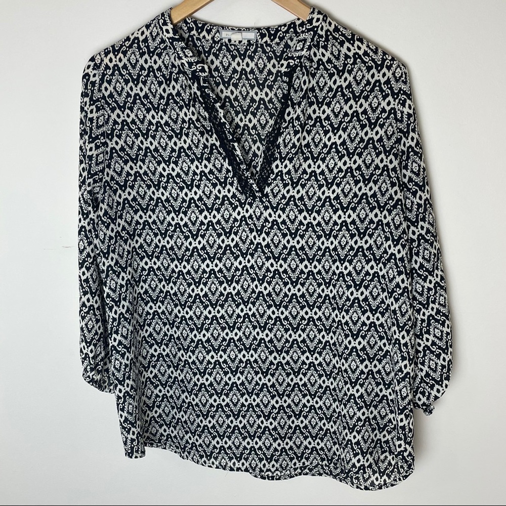 Pleione by Anthro Black and White Top Size Medium